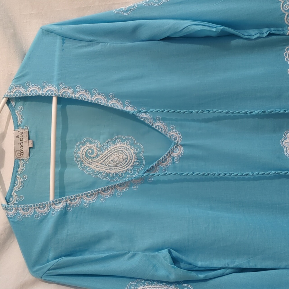 Mud Pie Blue and White Tunic Top Small - Picture 2 of 15